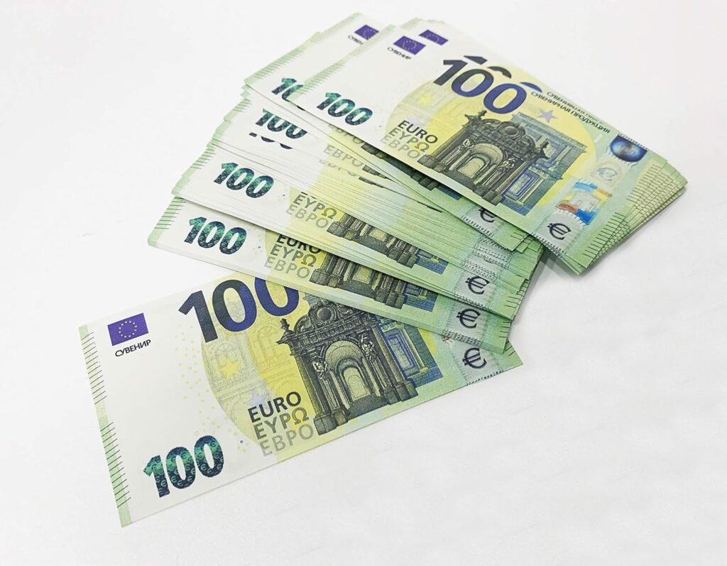 NEW PROP Euros 100 Euro Realistic Fake Euros Banknotes Fake Money Pretend Double Sided 100PCS