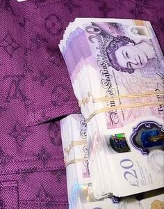 counterfeit money pound sterling delivery in London England United Kingdom