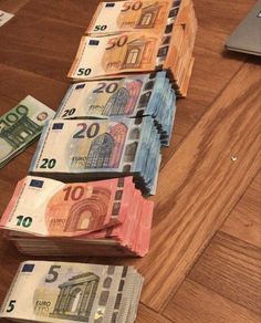 counterfeit money Euro banknotes for delivery in Czechia (Czech Republic)